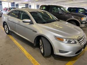 2010 Ford Taurus SEL