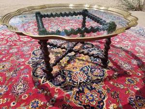 lot 37 image: Fantastic Mid-Century Coffee Table