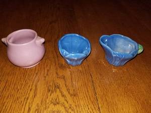 lot 61 image: Rosemeade Pottery