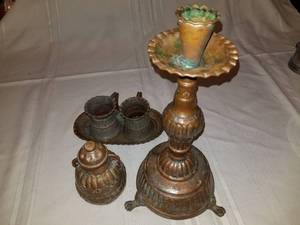 lot 89 image: North African Copper Set