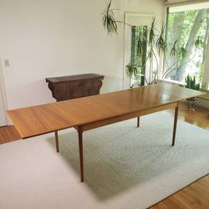 Stunning Teak Mid-Century Dining Table by Slagelse