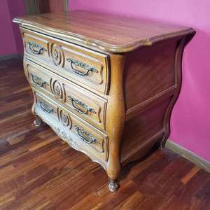 French Provincial 3 Drawer Dresser by Hickory