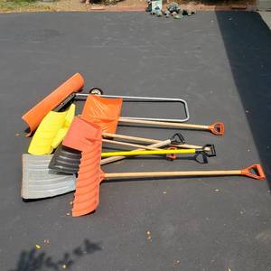 Snow Soldier Shovel Selection