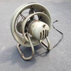 Vintage OA Sutton Atomic Shop Fan