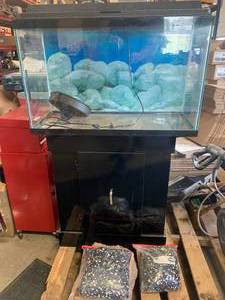 29 Gallon Aquarium with Stand Gravel