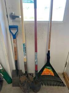 Lot of 4 Garden Tools