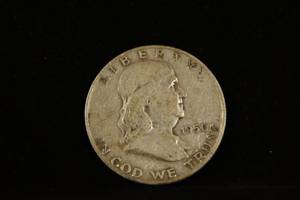 lot 30 image: 1950-D Franklin Silver Half Dollar Coin