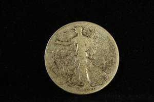 lot 27 image: 1941-P Walking Liberty Silver Half Dollar Coin