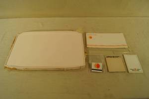 lot 14 image: Vintage National Airlines Trays and Stationary Items