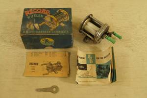 lot 1 image: Antique A B Urfabriken (ABU) Record 1600-C Fishing Reel - Original Box