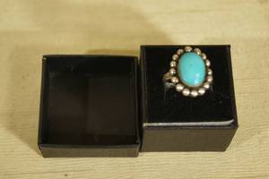 lot 55 image: Sterling Silver Mexican Artisan Ring with Turquoise