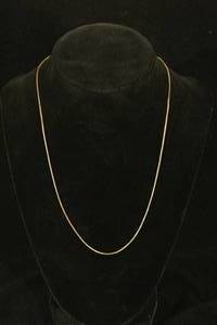 lot 57 image: Gold Plated Sterling Silver Box Link Chain