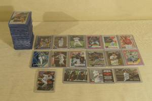 lot 132 image: Baseball Cards - Sleeved, Numbered, Inserts