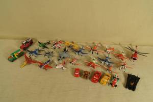 lot 180 image: Disney Cars and Planes Toys