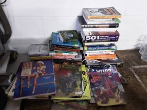 lot 41 image: Books & Comics (Some Vintage)
