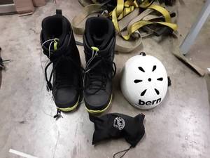 lot 46 image: Snow Boarding Books (Size10), Helmet & Googles