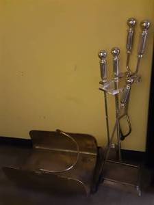 lot 56 image: Brass Tone Fire Place Tools & Wood Tote