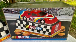 lot 36 image: Gibson Nascar Cookie Jar