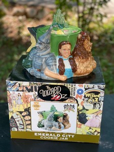lot 8 image: Wizard of Oz  (numbered)