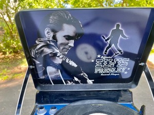 lot 54 image: Limited Edition Elvis Presley Record Player Cookie Jar