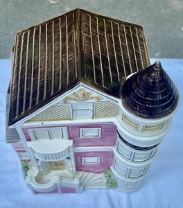 lot 55 image: Hand Painted Otagiri Cookie Jar