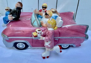 lot 86 image: Lively Lotus Cookie Jar