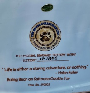 lot 88 image: The Boyds Collection LTD Bearware Pottery Cookie Jar