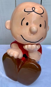 lot 99 image: Peanuts Snoopy Cookie Jar