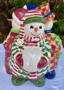 lot 121 image: Bleck Snowman Cookie Jar