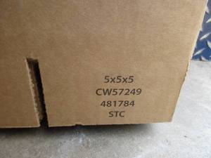 lot 35 image: Small Shipping Boxes