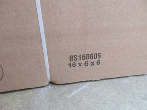 lot 54 image: Shipping Boxes