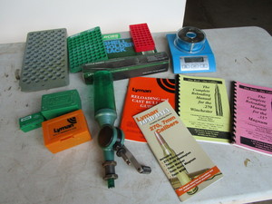 Scale, Powder Measure