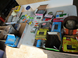Hardware, Plano Box