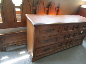 Bassett Bedroom Suite