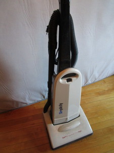 Simplicity Vacuum