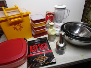 SS Bowls, Tupperware