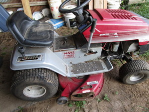 Lawn Tractor