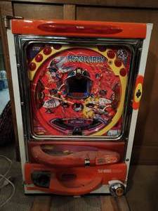 lot 3 image: Vintage Metal Army Pinball Machine