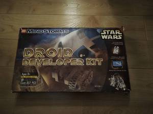 lot 8 image: Lego Star Wars Droid Developer Kit Set Number 9748