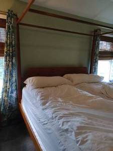 lot 23 image: King Size Wood Bed Frame With Canopy