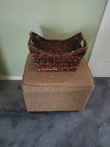 lot 24 image: Ottoman And Wicker Basket With Blankets