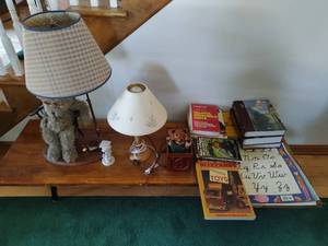 lot 61 image: Collection Of Kids Learning Items And Lamps