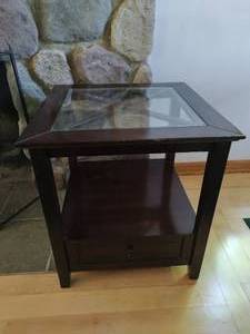 lot 74 image: End-Table With Glass Insert And Drawer