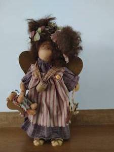 lot 79 image: Lizzy High Doll