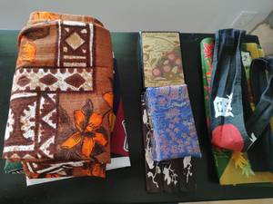 lot 82 image: Collection Of Asian And Hawaiian Items
