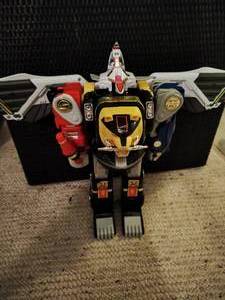 lot 117 image: Vintage Bandia Power Rangers Transforming Toy