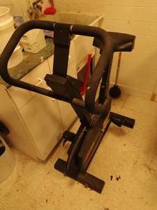 lot 159 image: Precor Exercise Bike M8.6