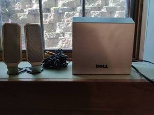 lot 178 image: Dell Computer Speakers