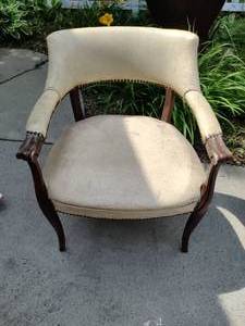 lot 240 image: Vintage Armchair