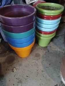 lot 246 image: Colored Planters